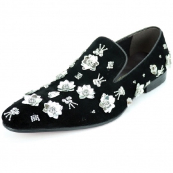 NWT FIESSO MIRRORED FLOWERS LOAFER